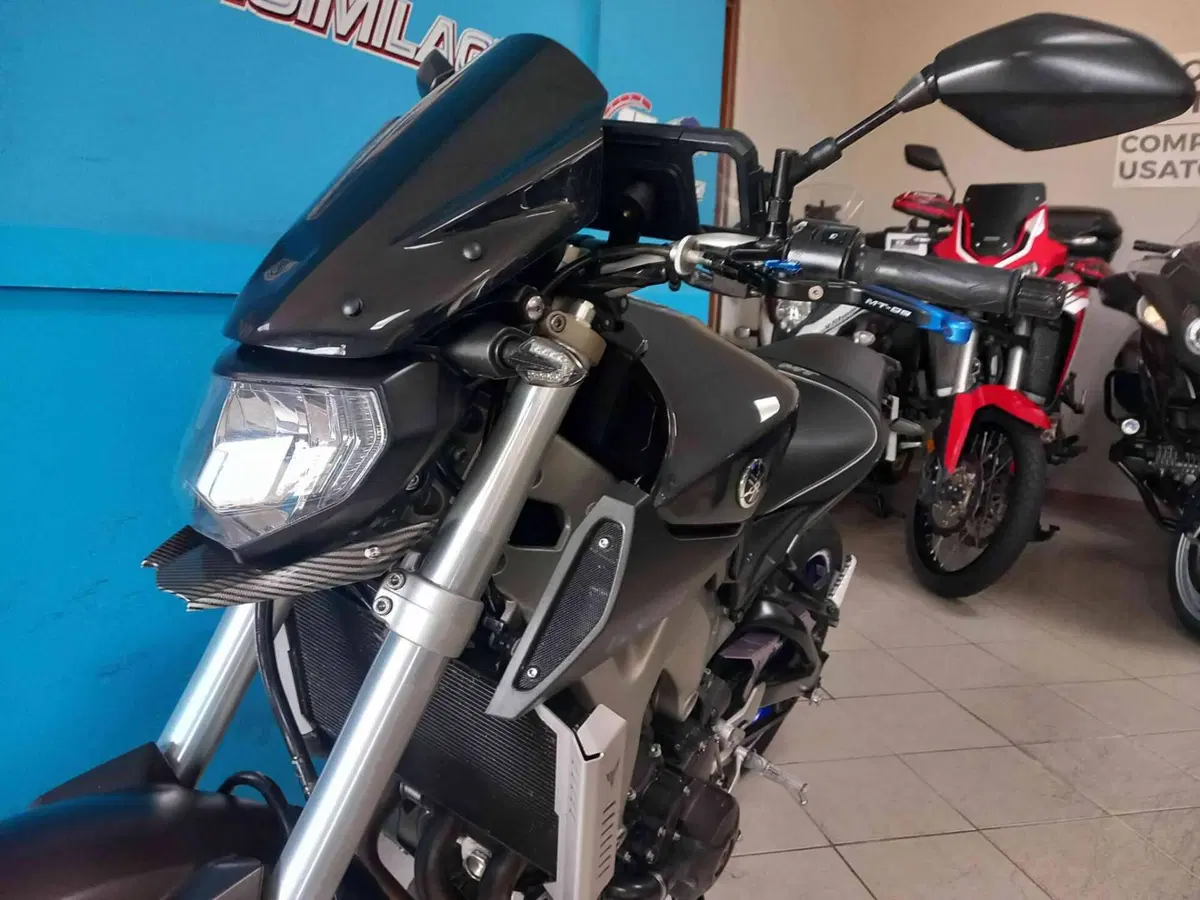 Yamaha MT-09 (2013 - 15) (5)