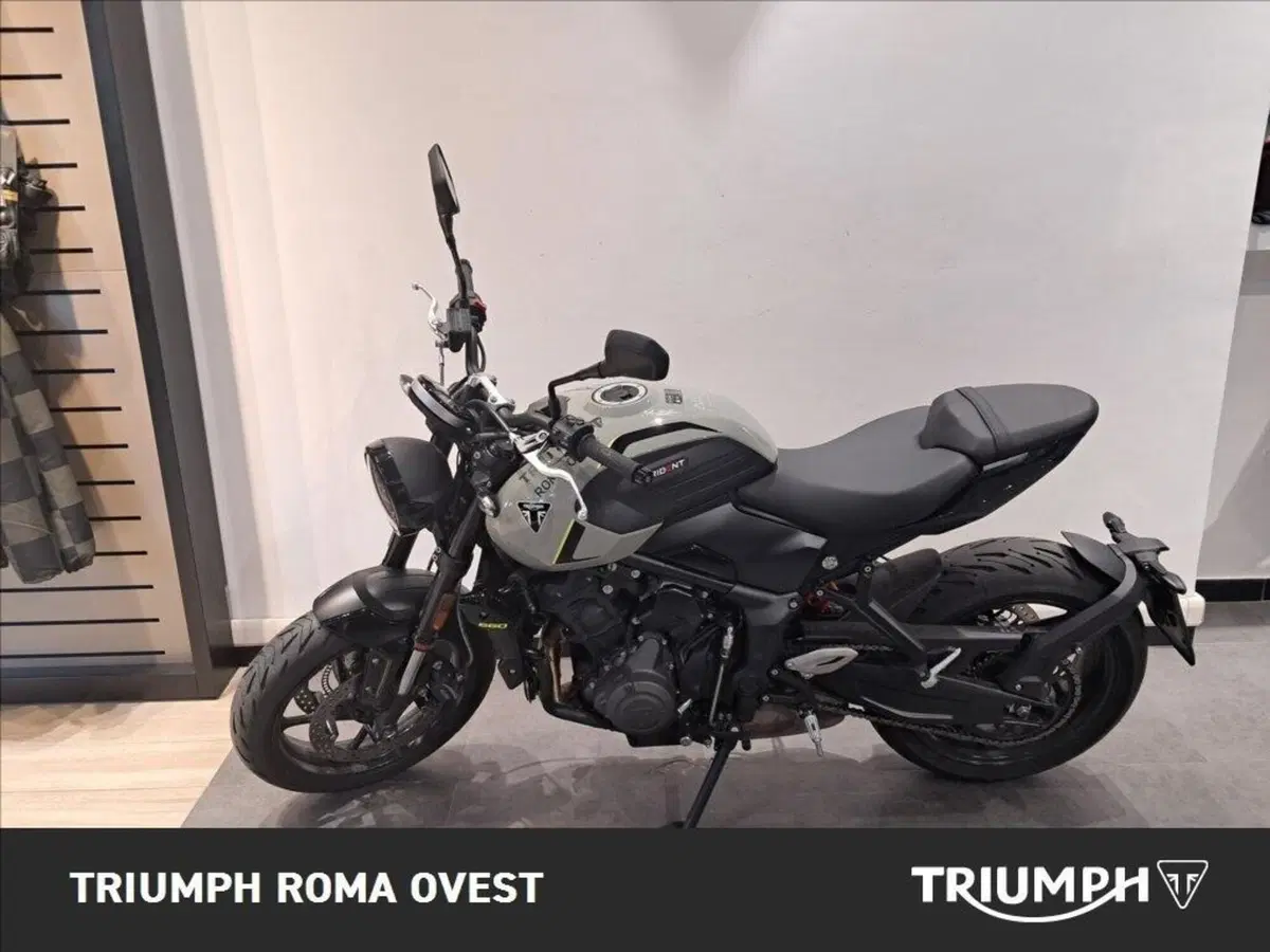 Triumph Trident 660 (2026) (2)
