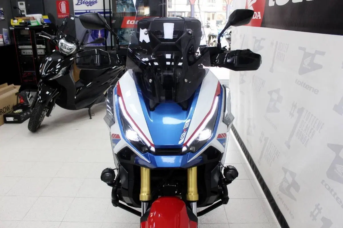 Honda X-ADV 750 (2025 - 27) (4)