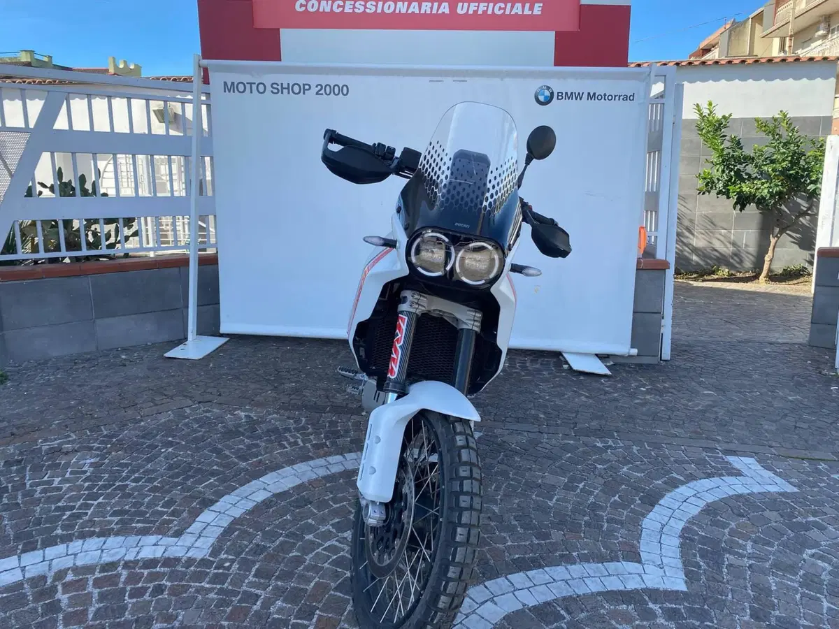 Ducati DesertX (2022 - 25) (4)