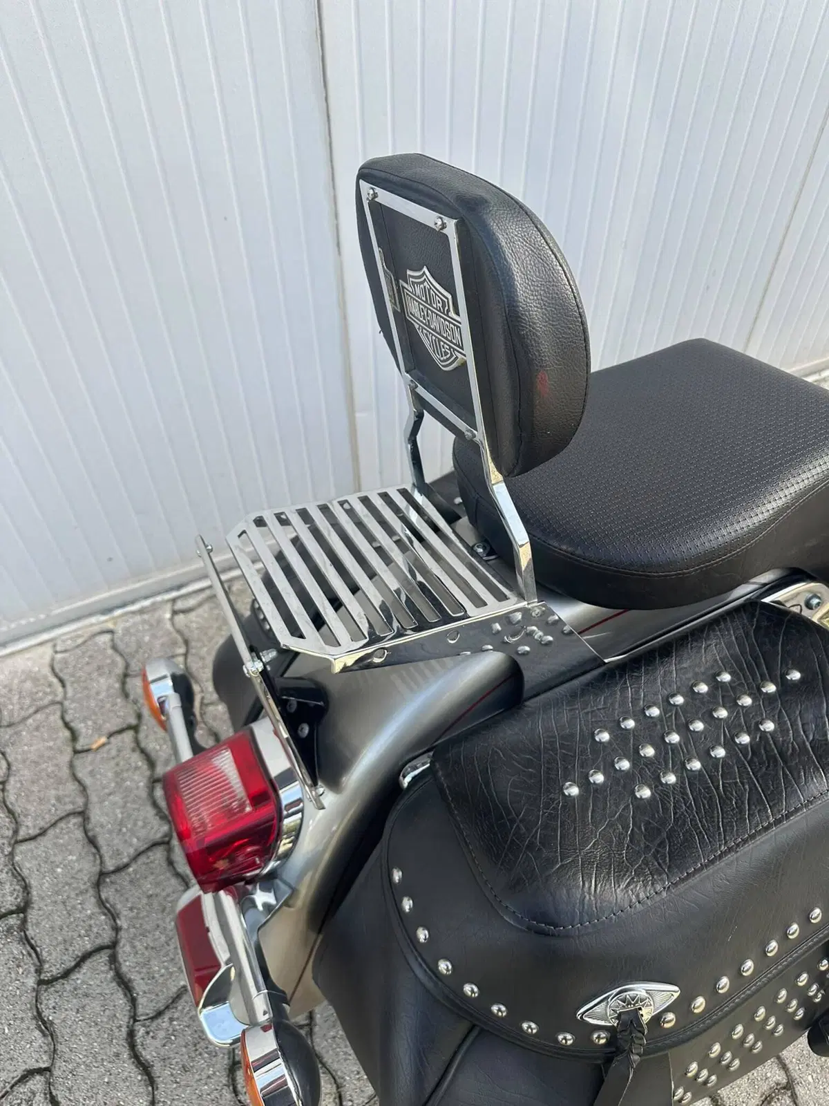 Harley-Davidson 1584 Heritage Classic (2008 - 10) - FLSTC (5)