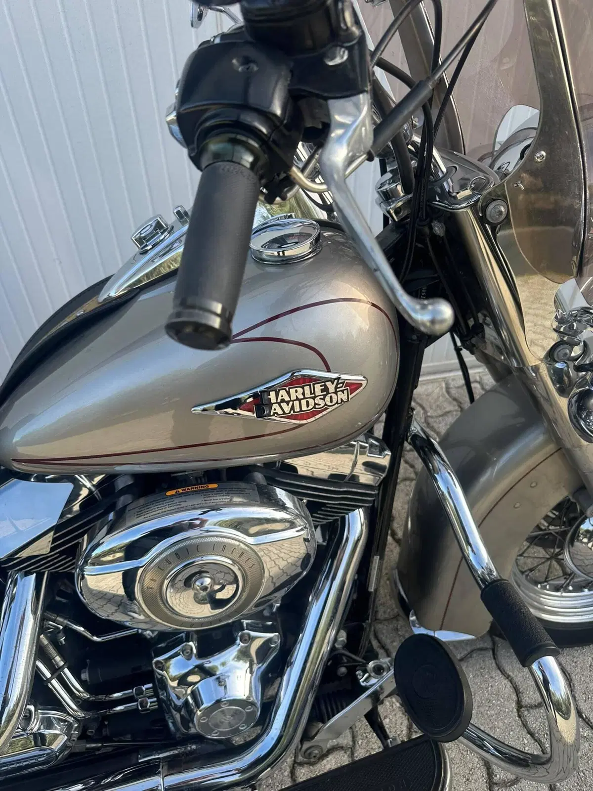 Harley-Davidson 1584 Heritage Classic (2008 - 10) - FLSTC (6)
