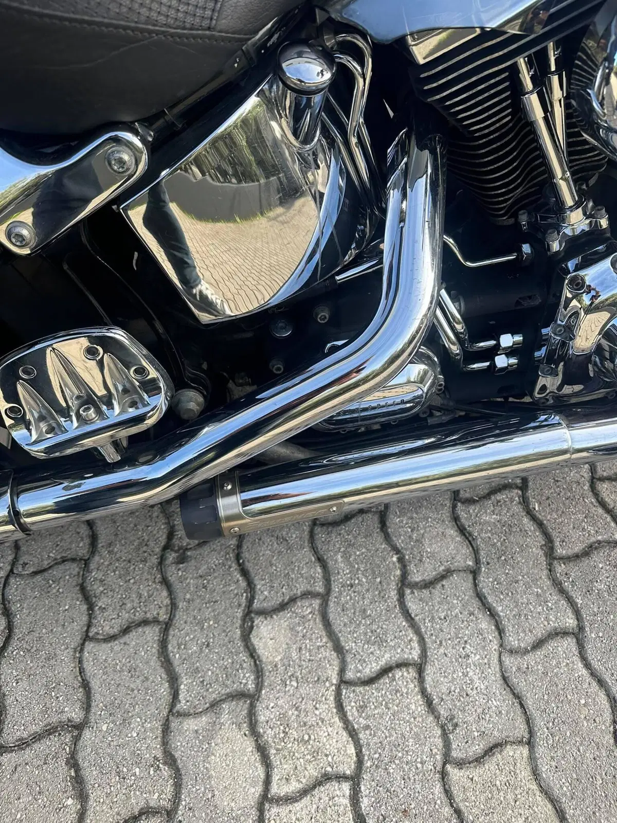 Harley-Davidson 1584 Heritage Classic (2008 - 10) - FLSTC (14)