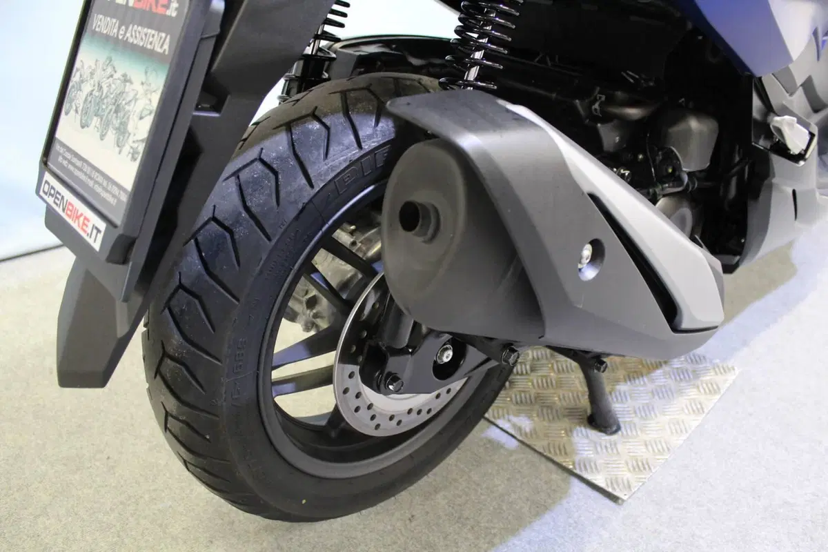 Honda Forza 350 Deluxe (2022 - 24) (4)