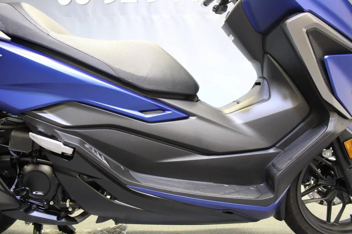 Honda Forza 350 Deluxe (2022 - 24) (7)