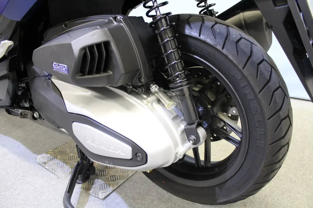 Honda Forza 350 Deluxe (2022 - 24) (17)