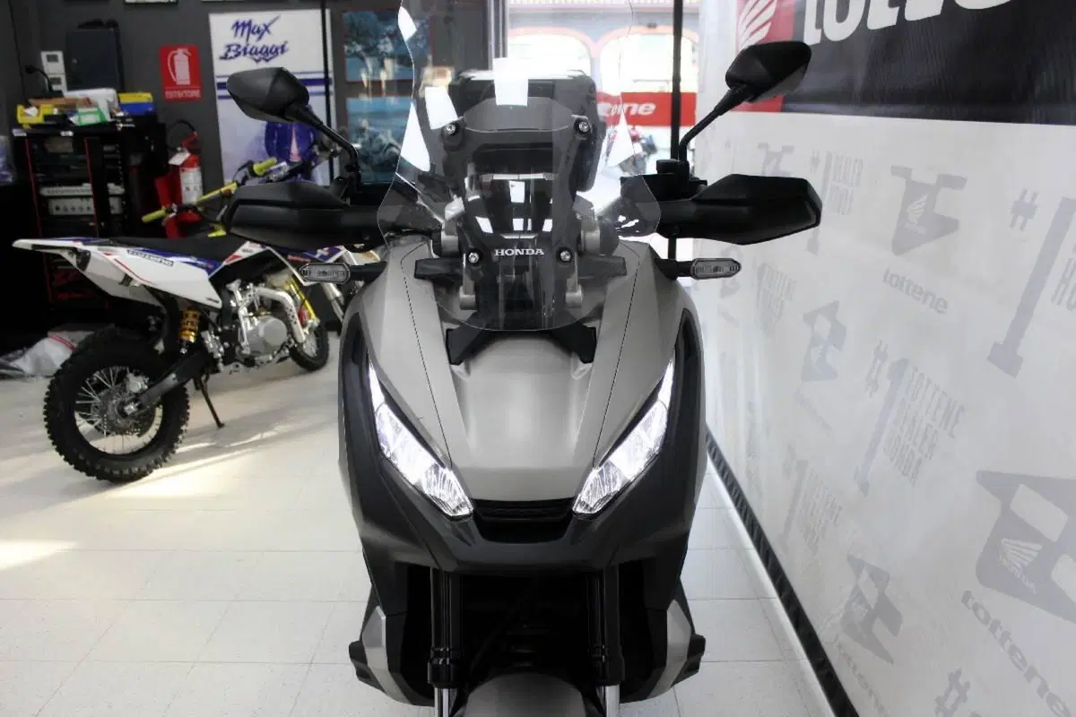 Honda X-ADV 750 (2018 - 20) (4)