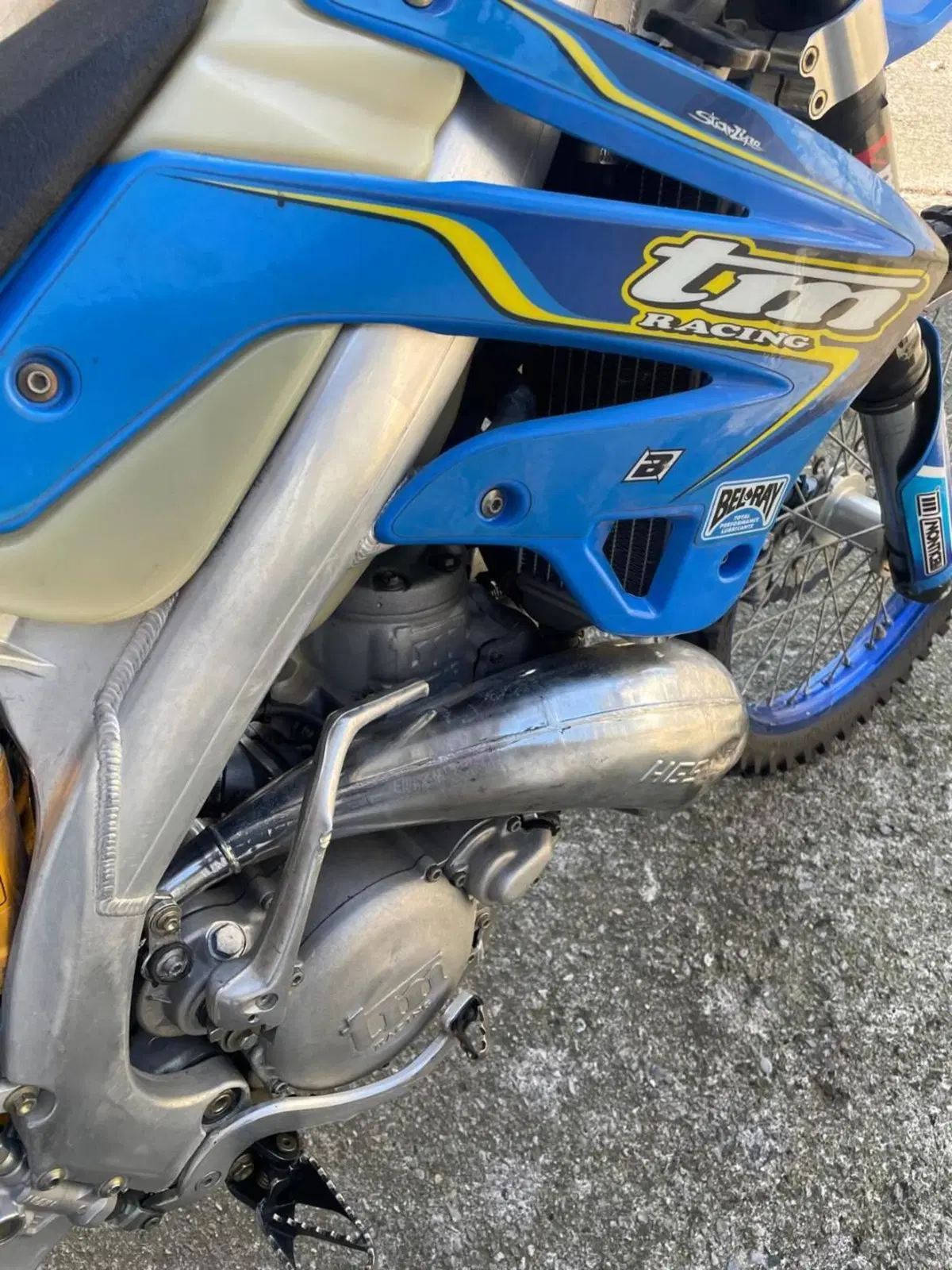 Tm Moto EN 300 (2012) (3)