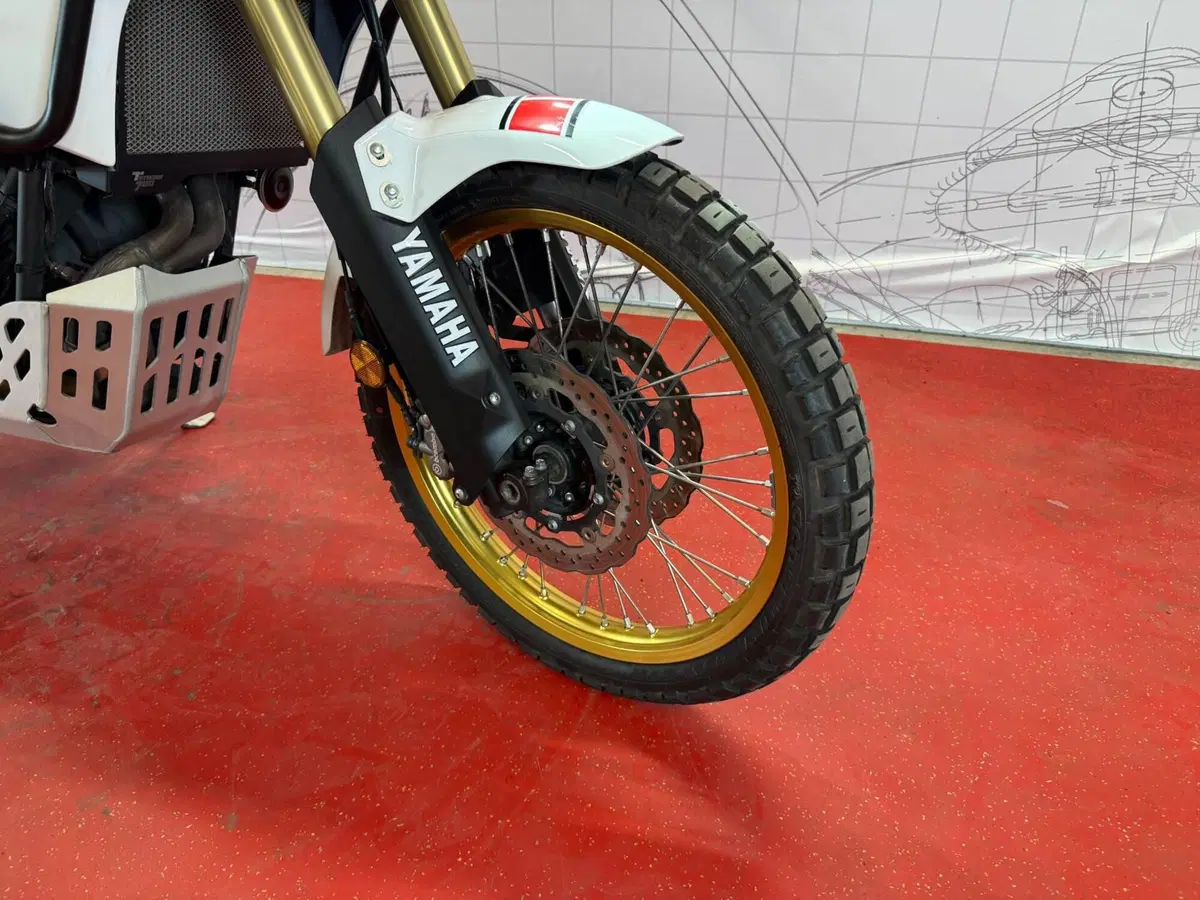 Yamaha Ténéré 700 Rally Edition (2022 - 24) (9)
