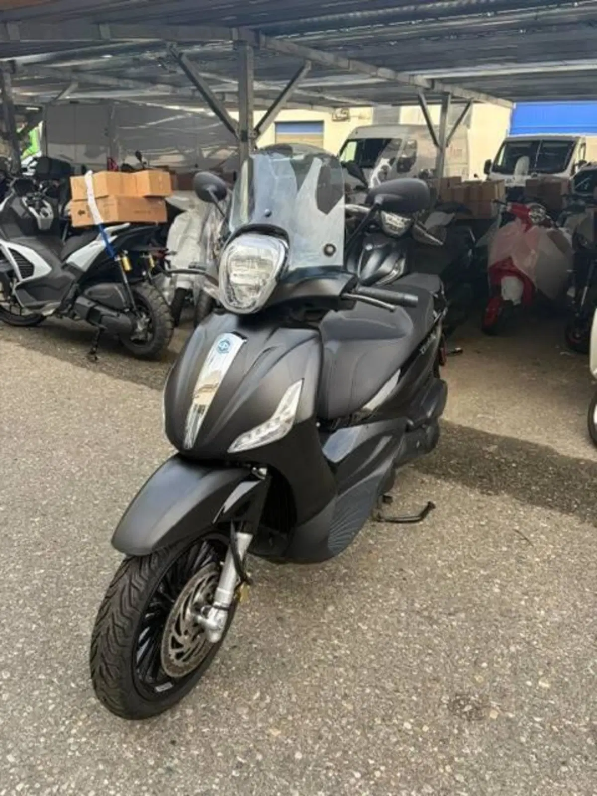 Piaggio Beverly 300 S i.e. ABS-ASR (2016 - 20) (2)