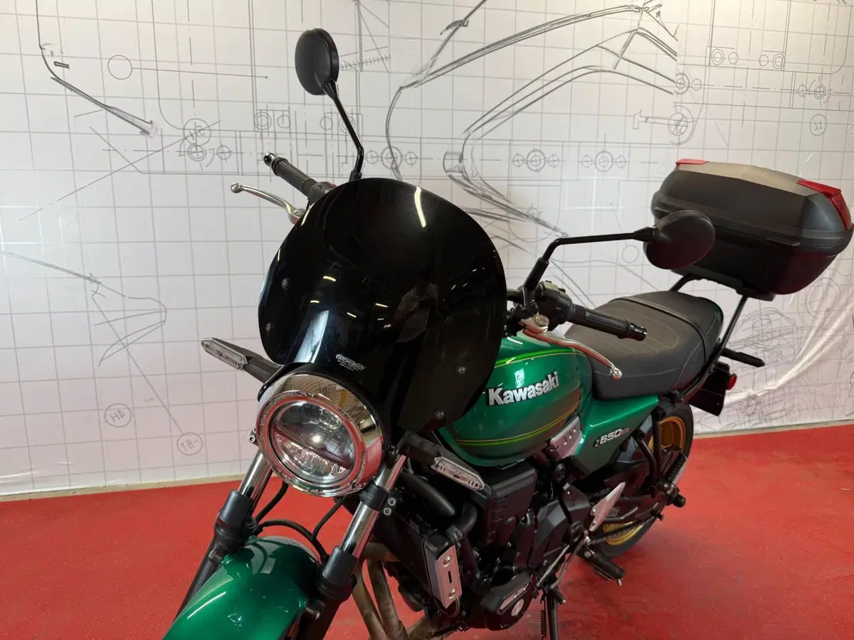 Kawasaki Z 650 RS (2022 - 24) (13)