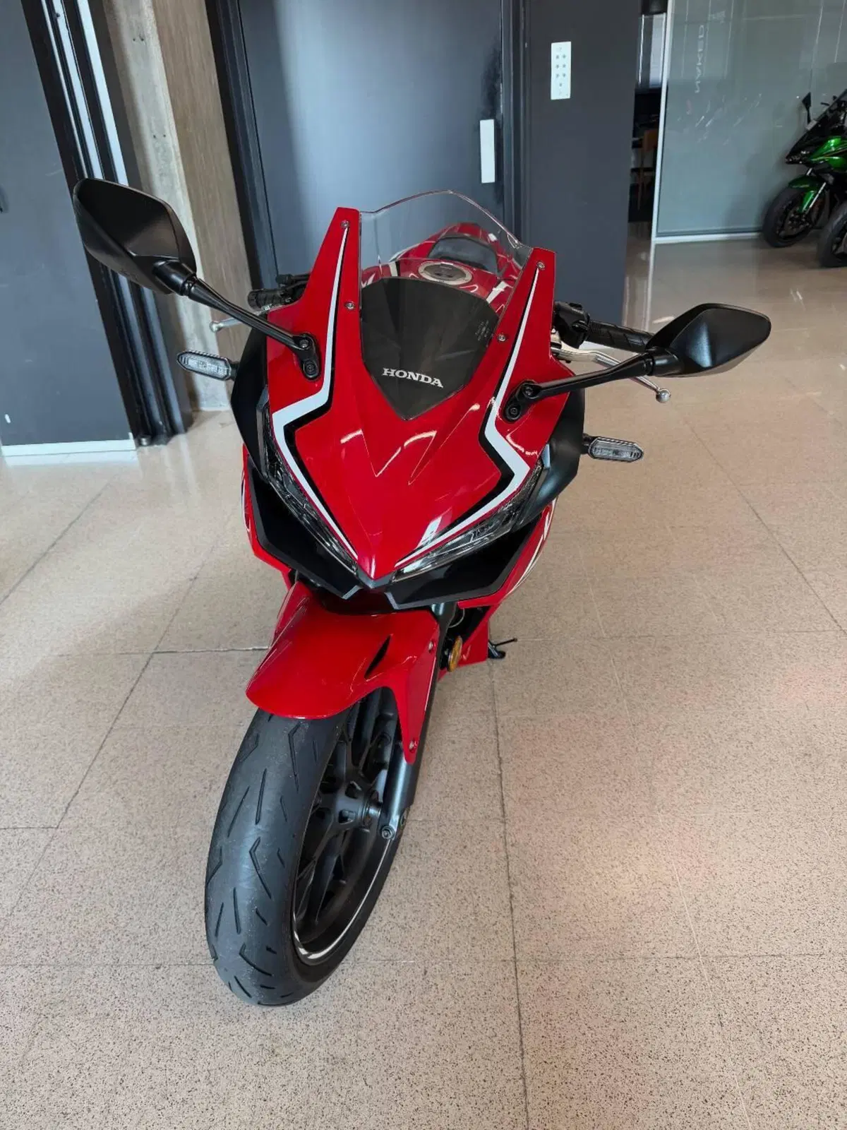 Honda CBR 500 R (2021) (3)