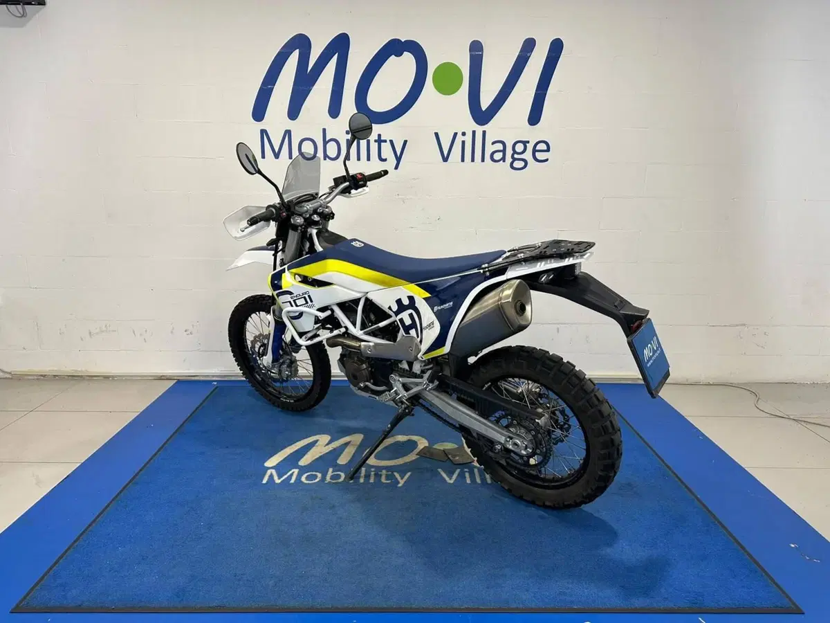 Husqvarna 701 Enduro (2017 - 19) (4)