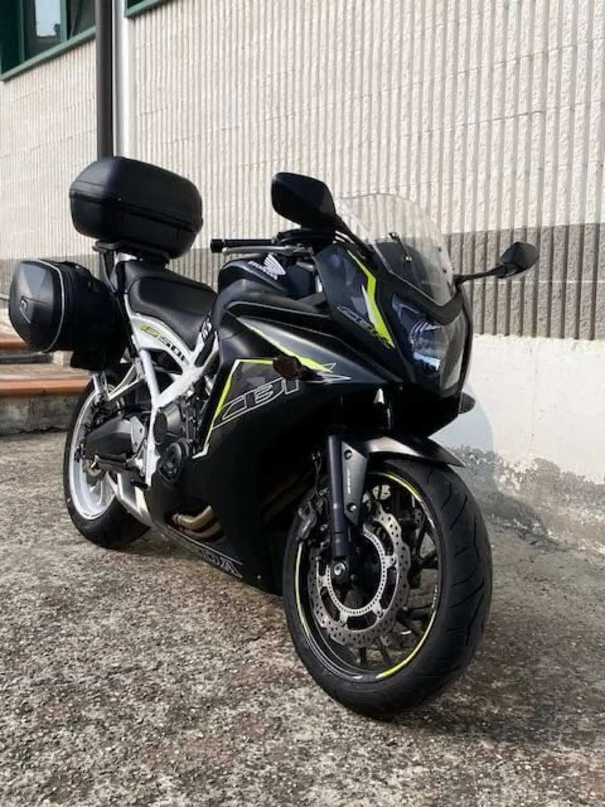 Honda CBR 650 F ABS (2014 - 17) (2)