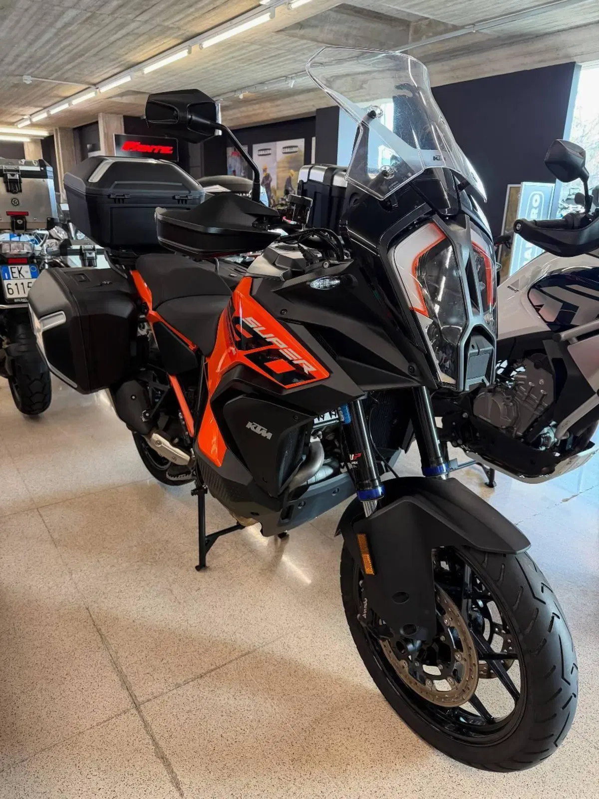 KTM 1290 Super Adventure S (2021 - 25) (2)