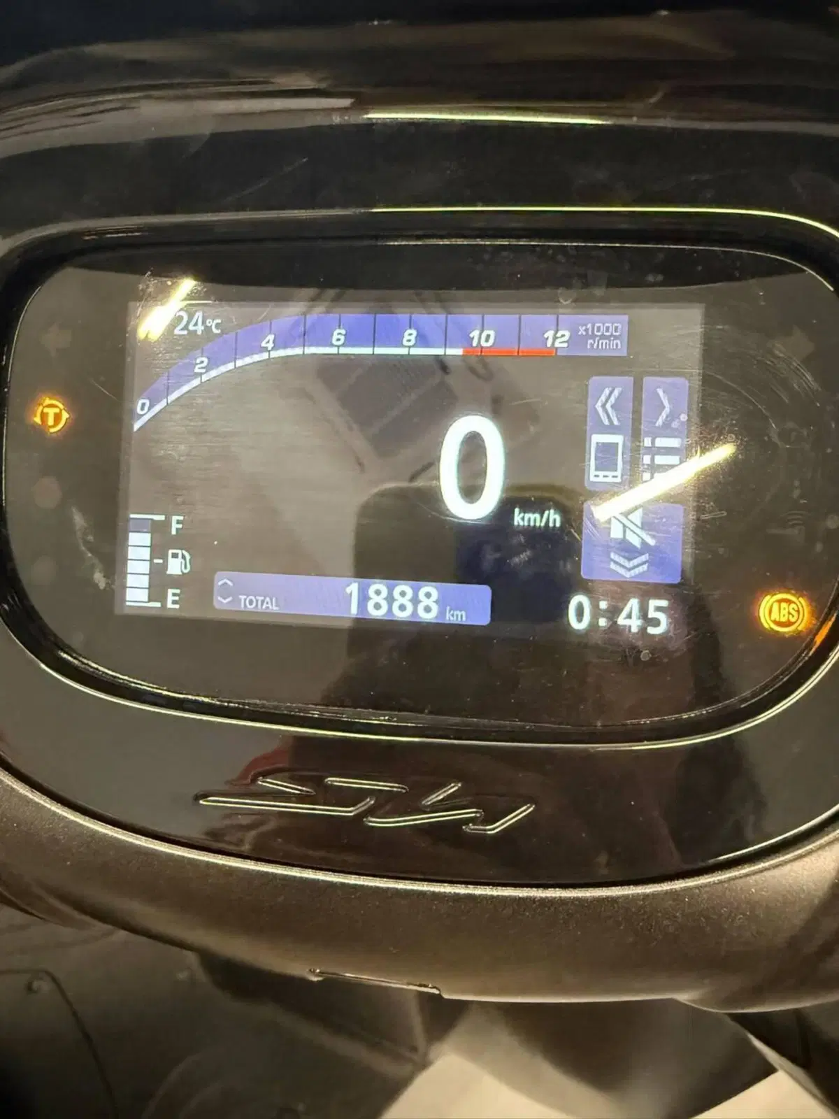 Honda SH 125 Sport (2026) (2)