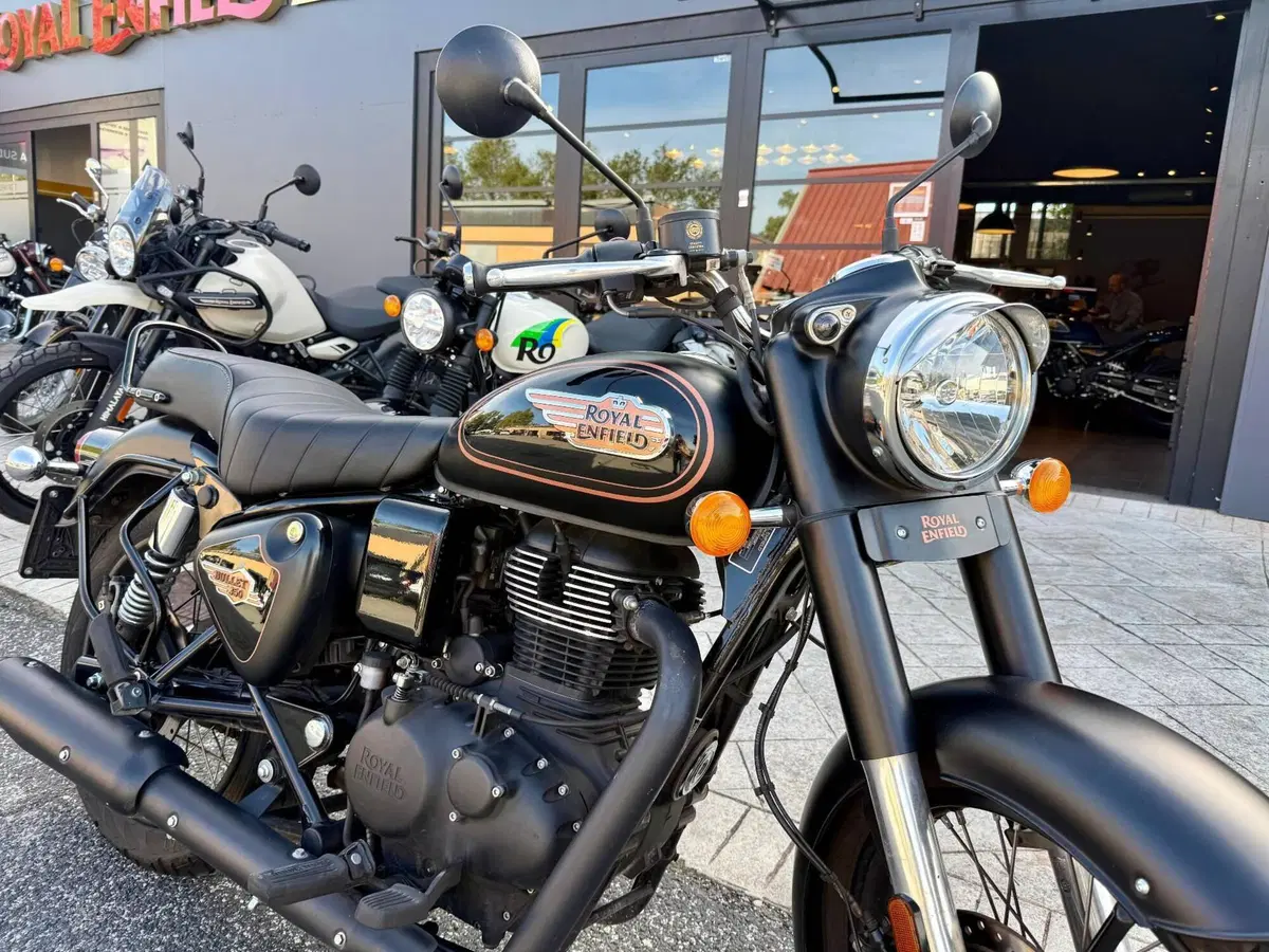 Royal Enfield Bullet 350 (2024 - 26) (2)