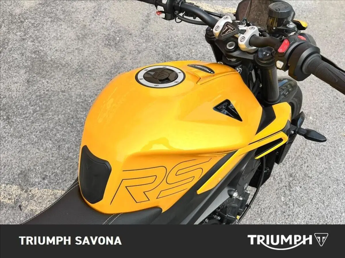 Triumph Street Triple 765 RS (2023 - 26) (13)