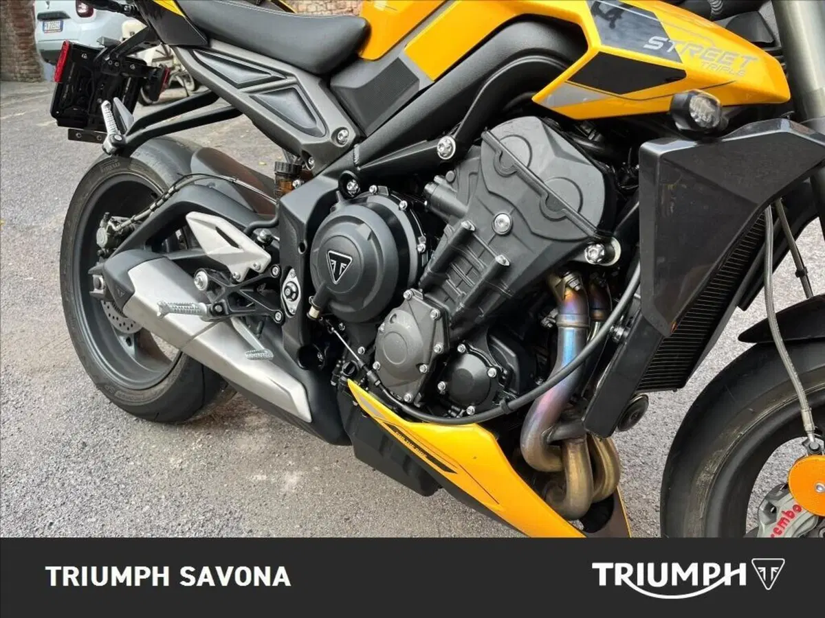 Triumph Street Triple 765 RS (2023 - 26) (6)