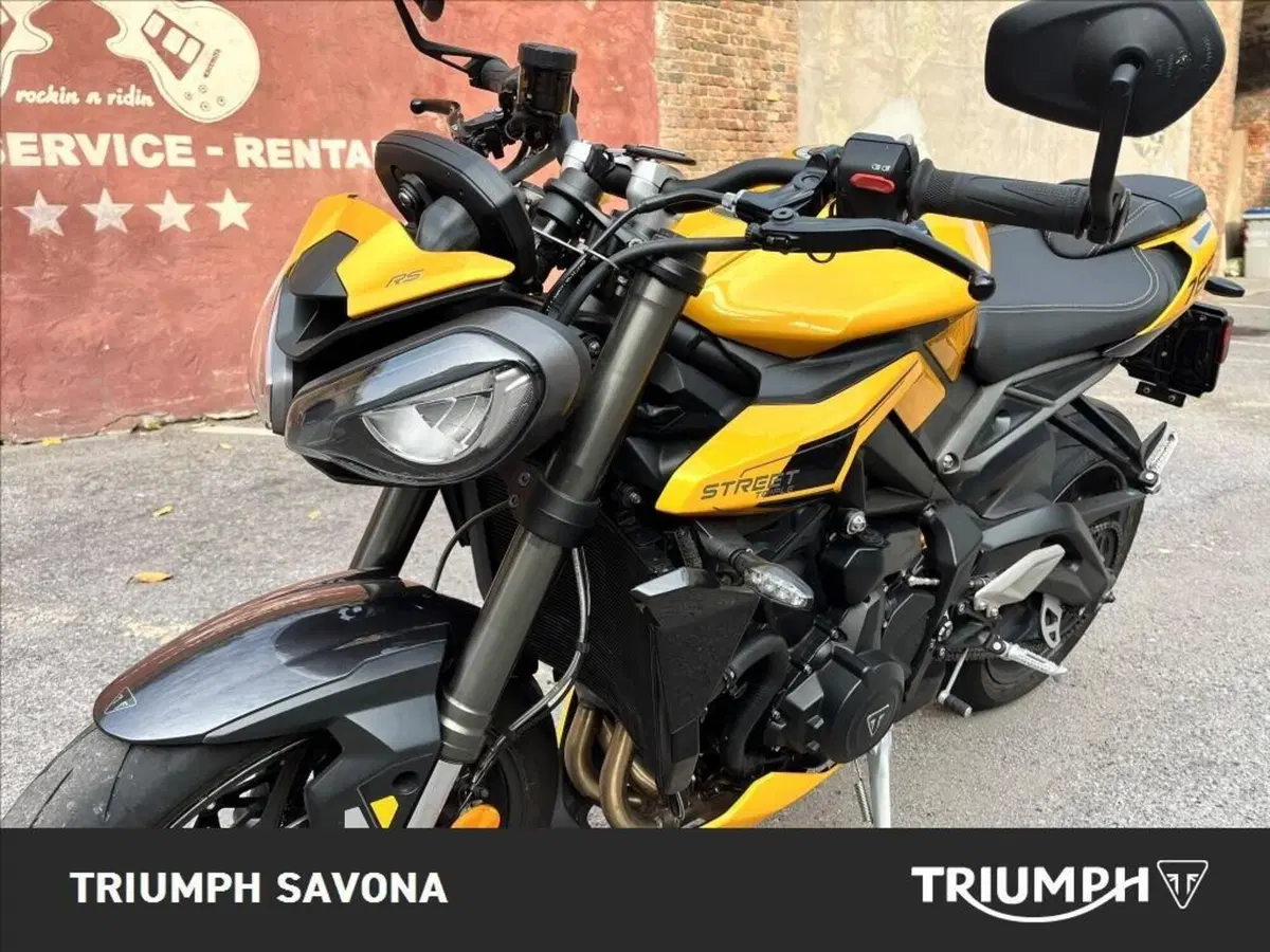 Triumph Street Triple 765 RS (2023 - 26) (19)