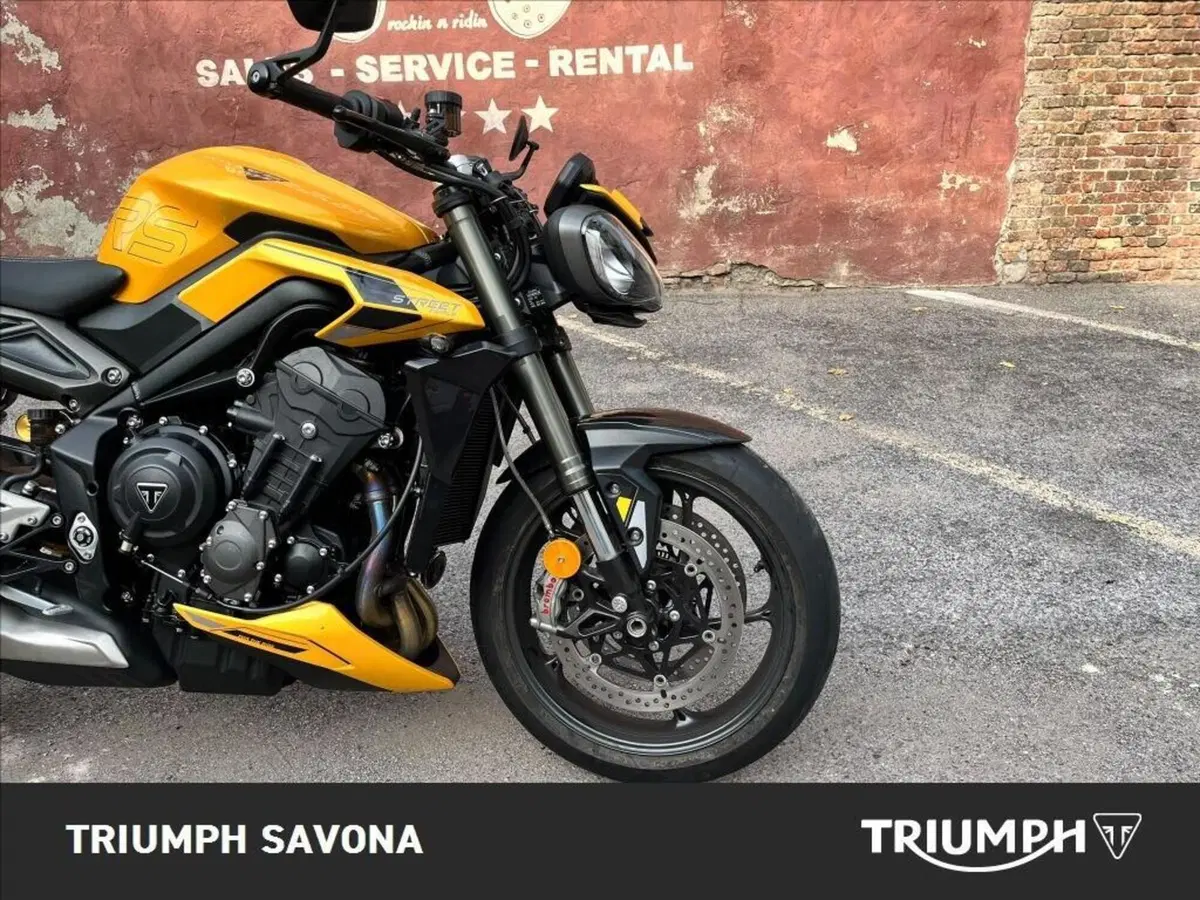 Triumph Street Triple 765 RS (2023 - 26) (3)