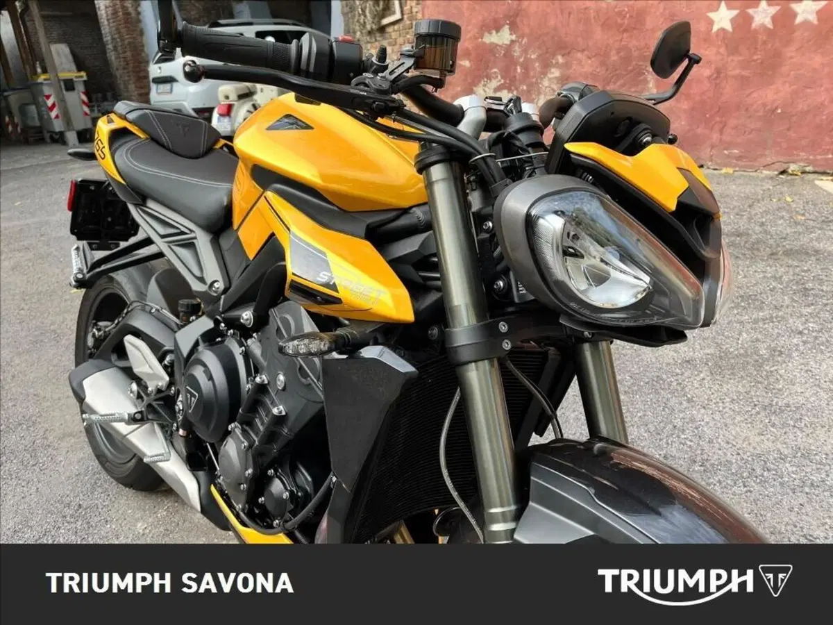 Triumph Street Triple 765 RS (2023 - 26) (4)
