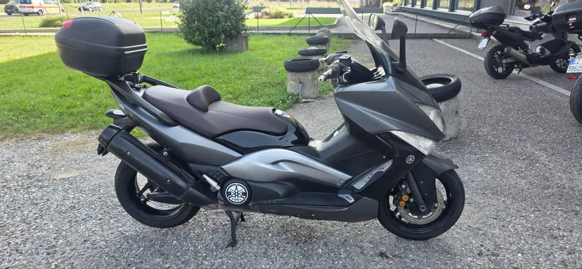 Yamaha T-Max 500 (2008 - 12) (2)