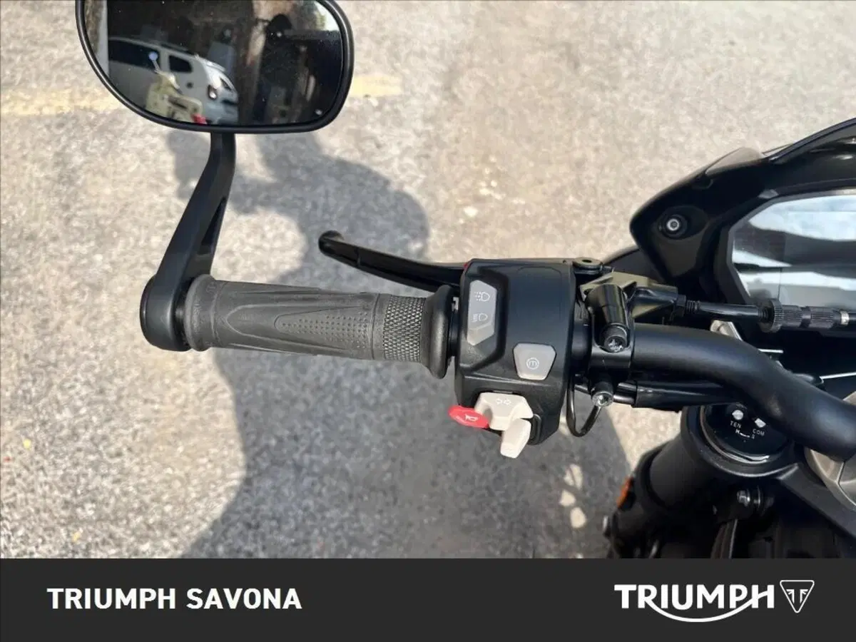 Triumph Street Triple RS (2017 - 19) (8)