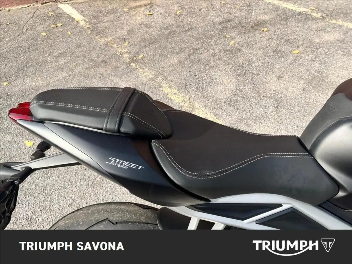Triumph Street Triple RS (2017 - 19) (11)