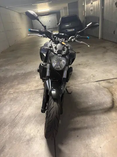 Yamaha MT-07 (2014 - 16) usata