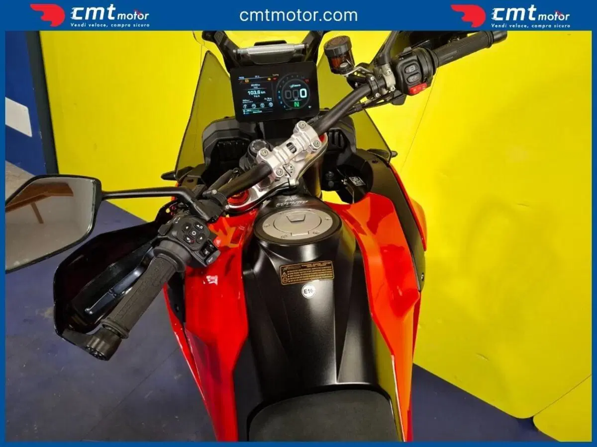 MV Agusta LXP Enduro Veloce (2026) (10)