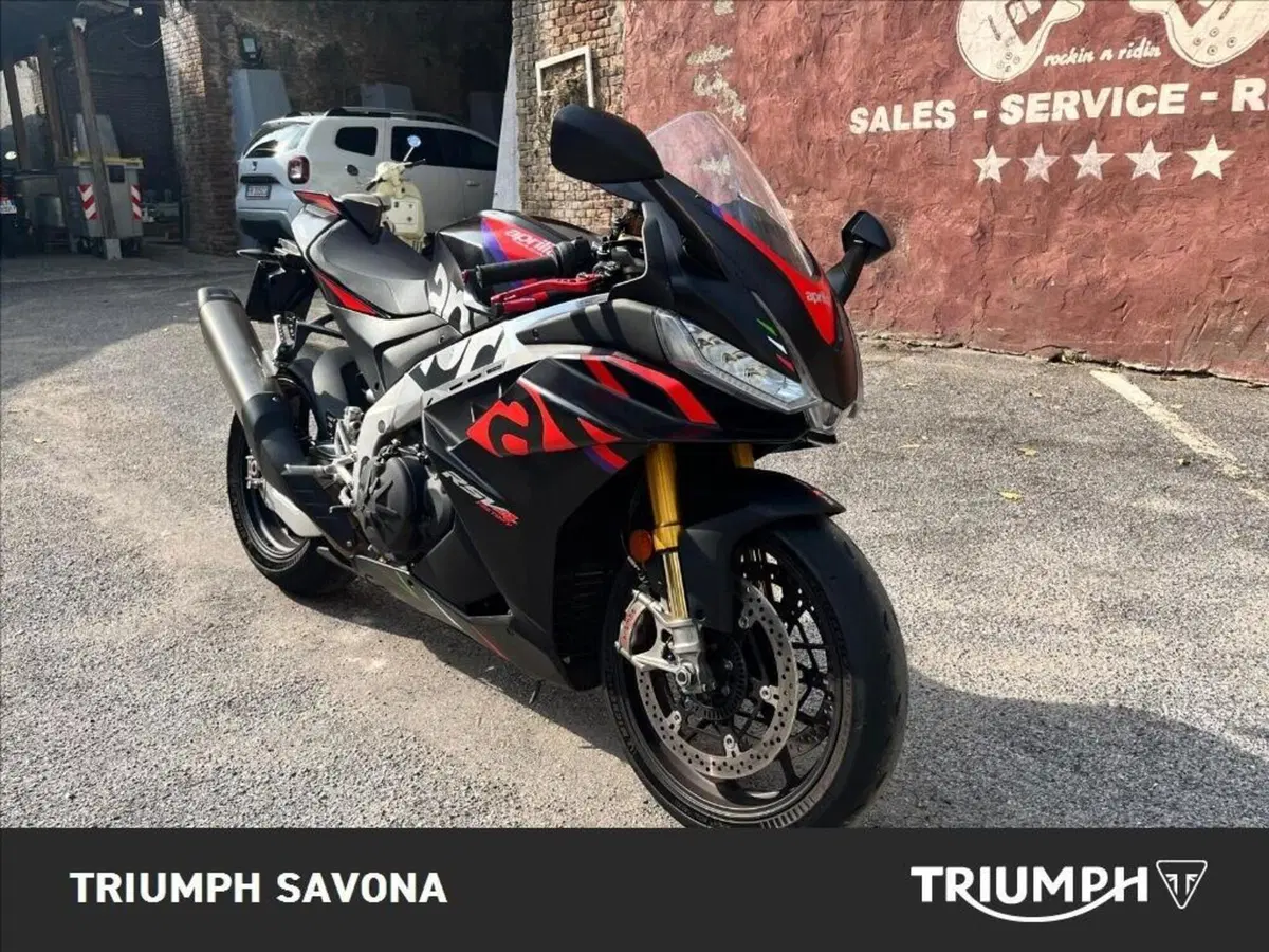 Aprilia RSV4 1100 Factory (2021 - 24) (16)