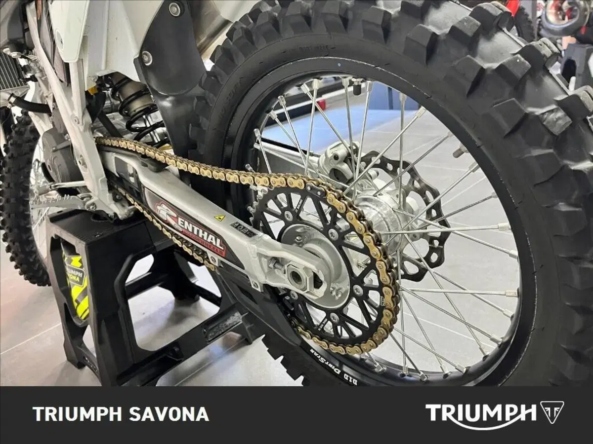 Triumph TF 450-RC Edition (2025 - 26) (4)
