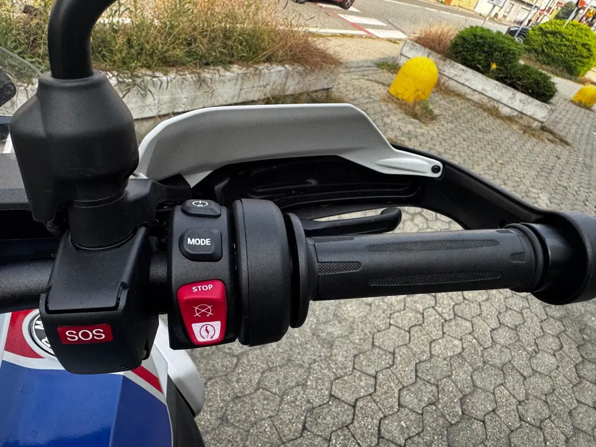 Bmw R 1300 GS ASA (2024 - 26) (8)