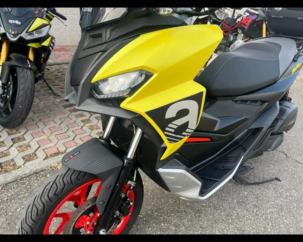 Aprilia SR GT 125 Sport ABS (2022 - 24) (9)