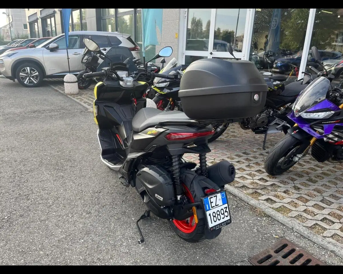 Aprilia SR GT 125 Sport ABS (2022 - 24) (7)
