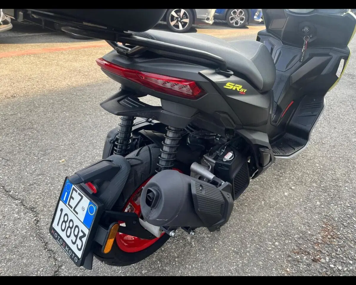 Aprilia SR GT 125 Sport ABS (2022 - 24) (11)