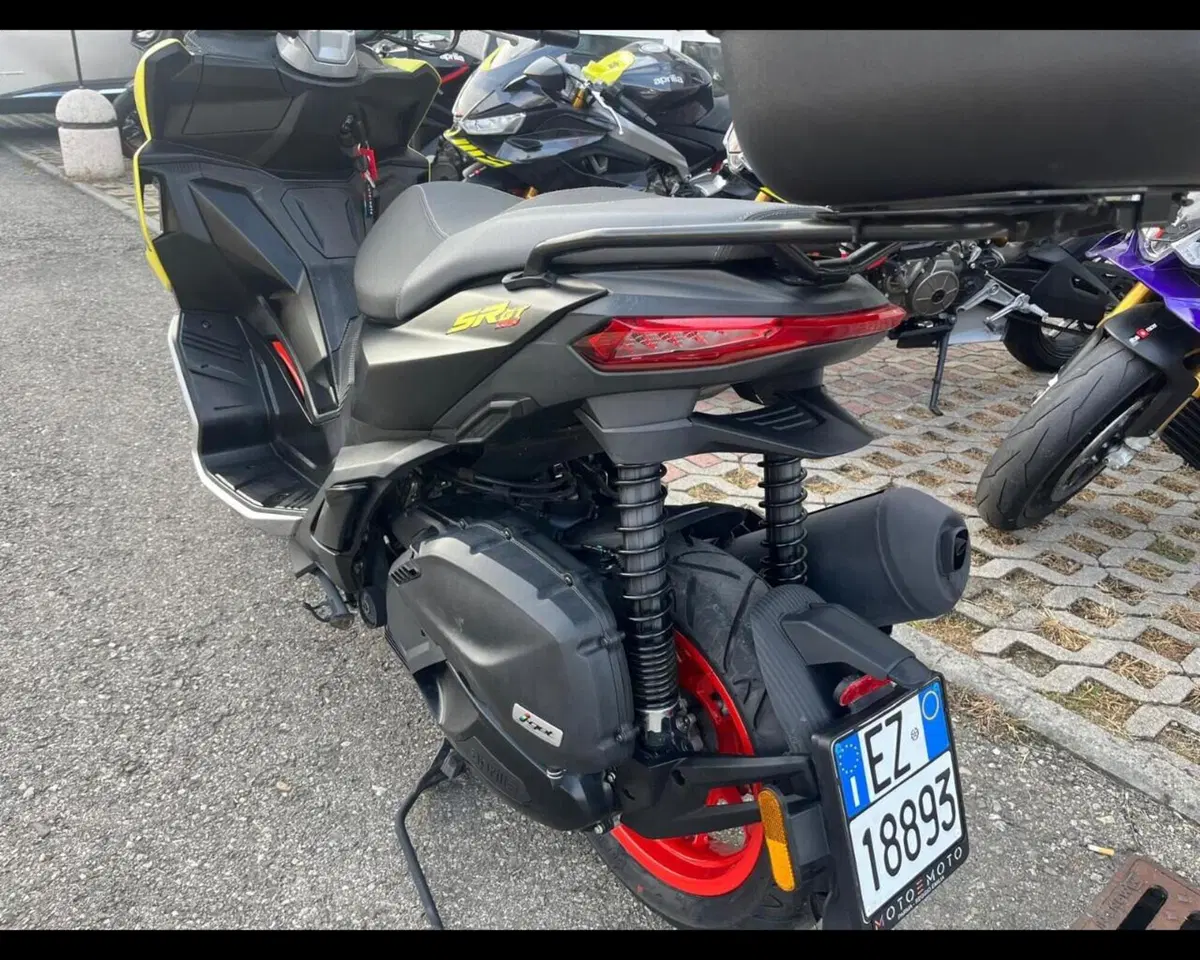 Aprilia SR GT 125 Sport ABS (2022 - 24) (12)