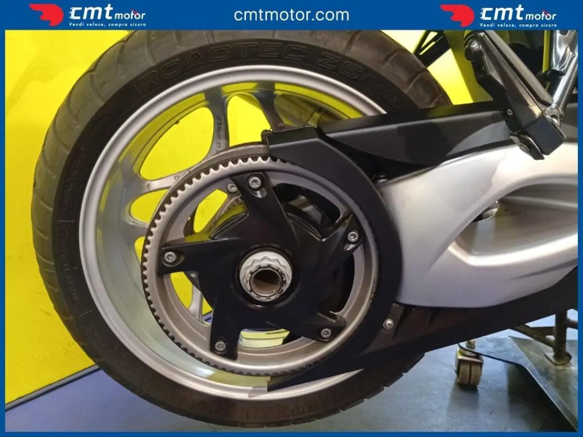 Bmw F 800 ST (14)
