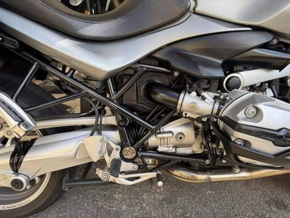 Bmw R 1200 R (2006 - 11) (5)