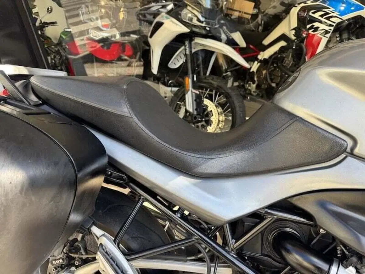 Bmw R 1200 R (2006 - 11) (6)