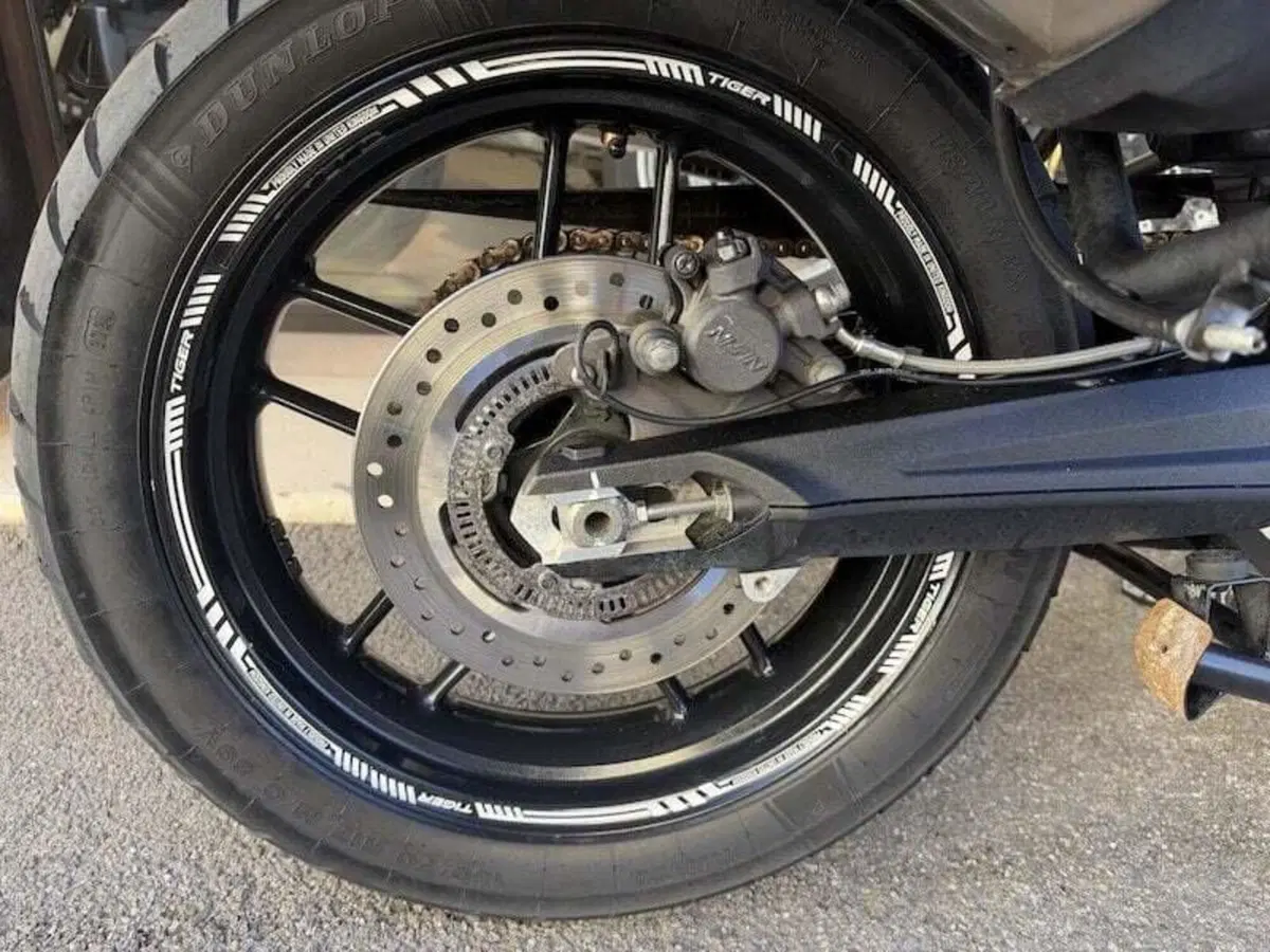 Triumph Tiger 800 XRx (2015 - 17) (3)