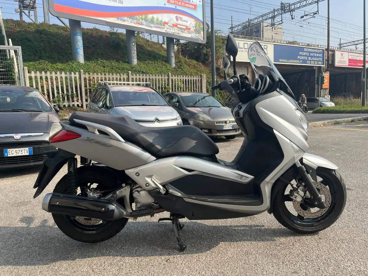 Yamaha X-Max 250 (2010 - 13)