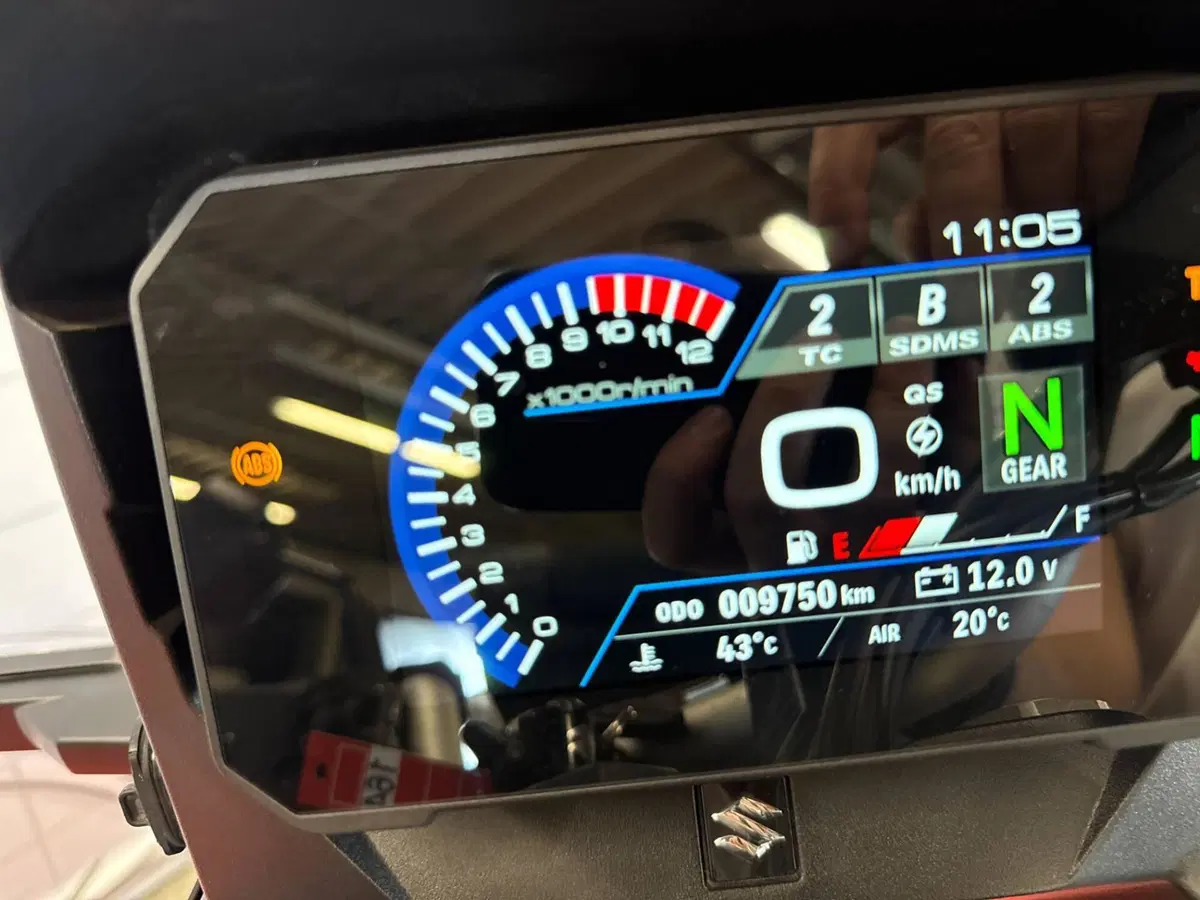 Suzuki V-Strom 800SE (2025 - 26) (7)