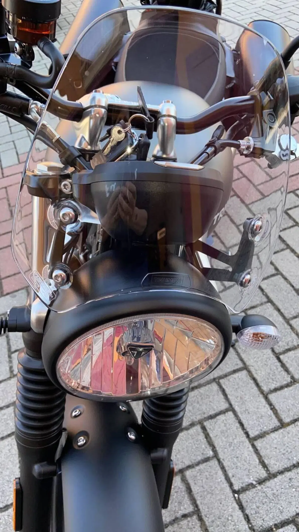 Triumph Street Twin 900 (2019 - 20) (5)
