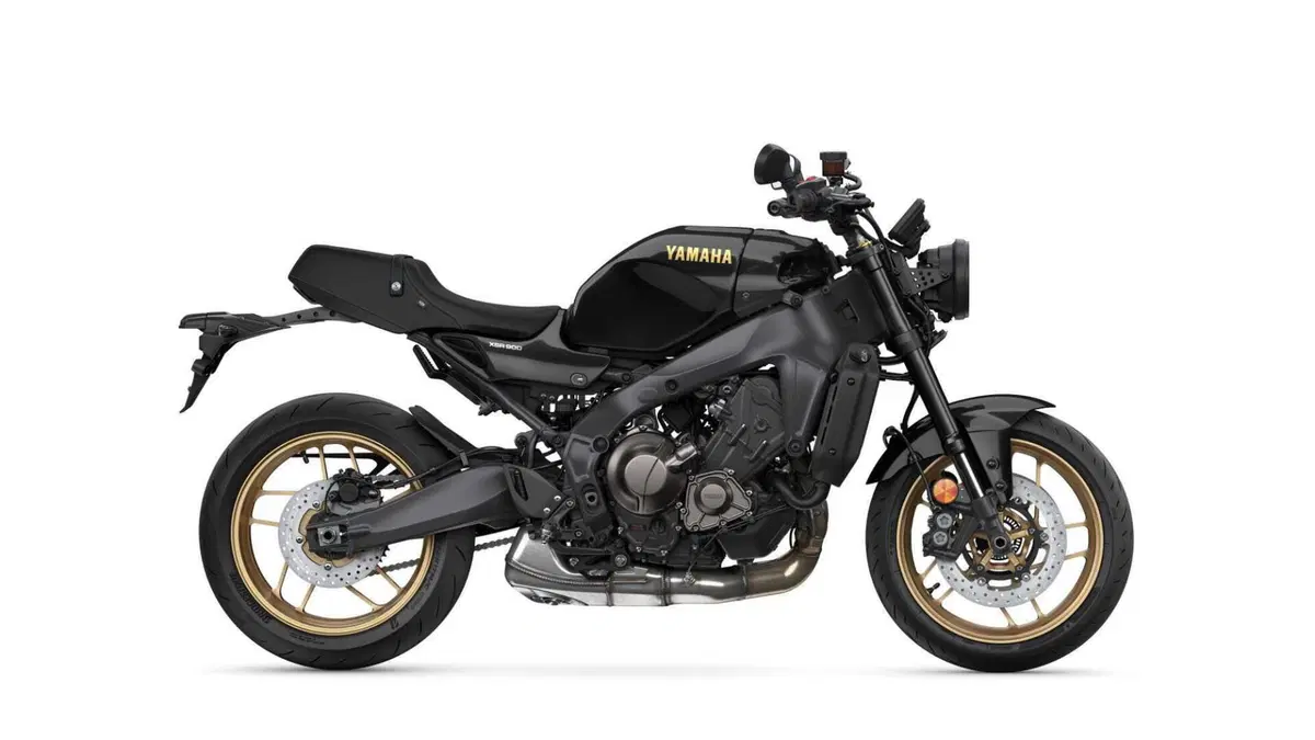 Yamaha XSR900 e GP 2027: operazione nostalgia con i colori che hanno fatto la storia! [GALLERY] (29)