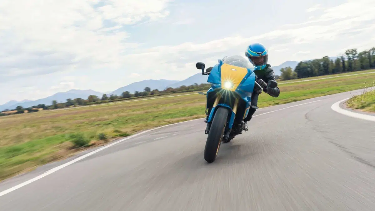 Yamaha XSR900 e GP 2027: operazione nostalgia con i colori che hanno fatto la storia! [GALLERY] (35)