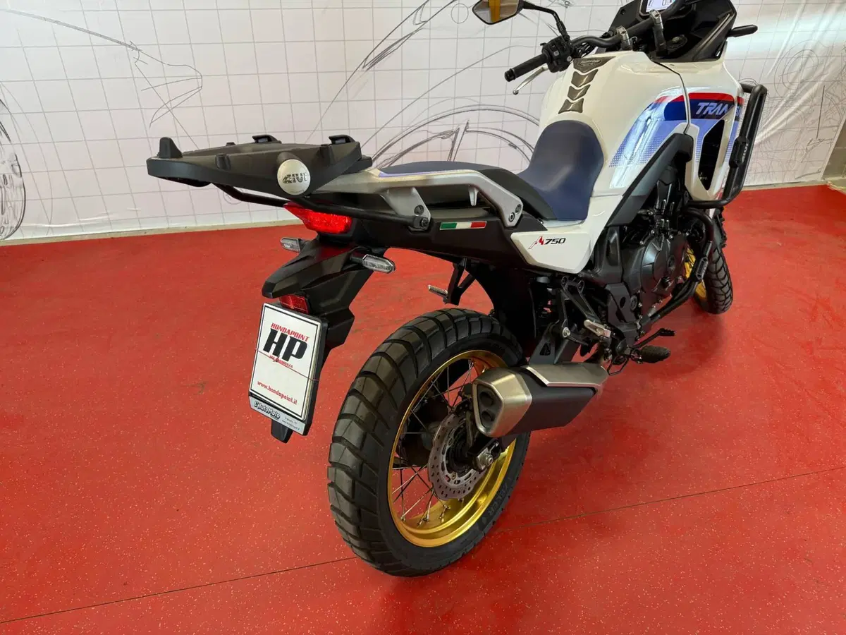 Honda Transalp XL750 (2025) (15)