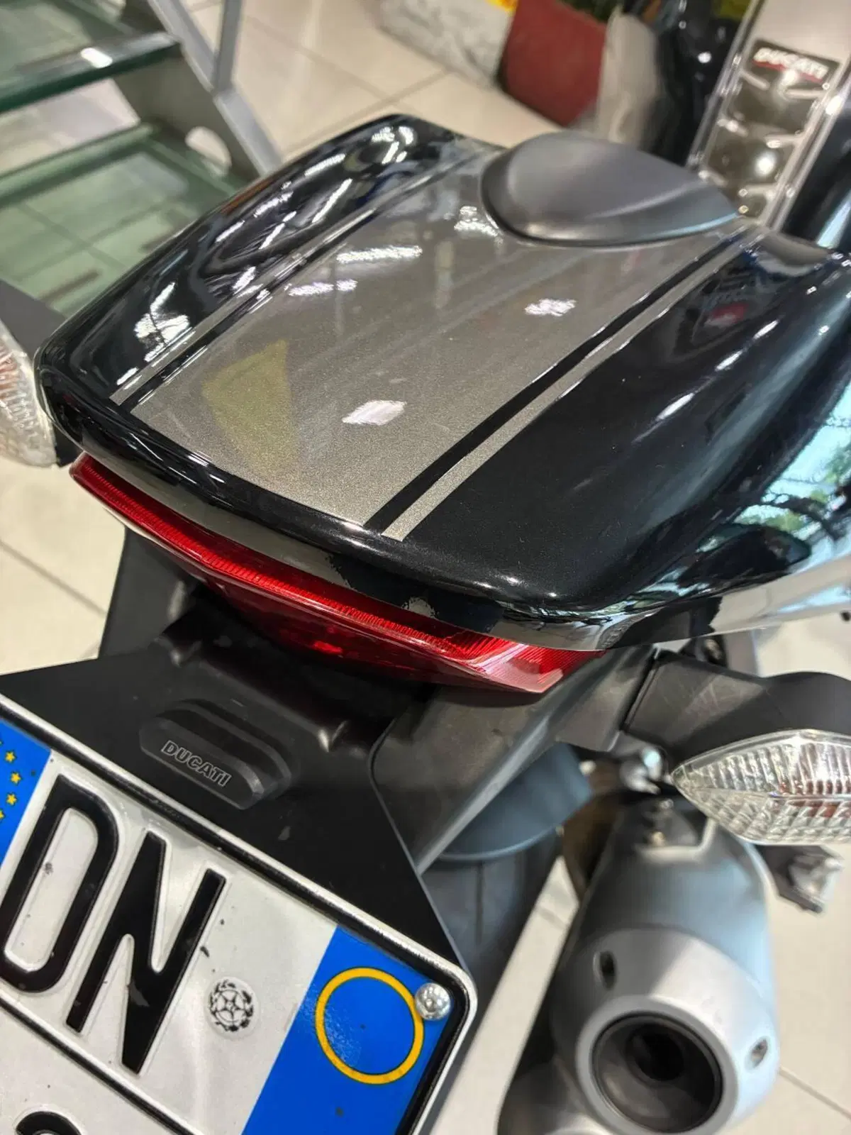 Ducati Monster 1100 Evo ABS (2011 - 13) (7)