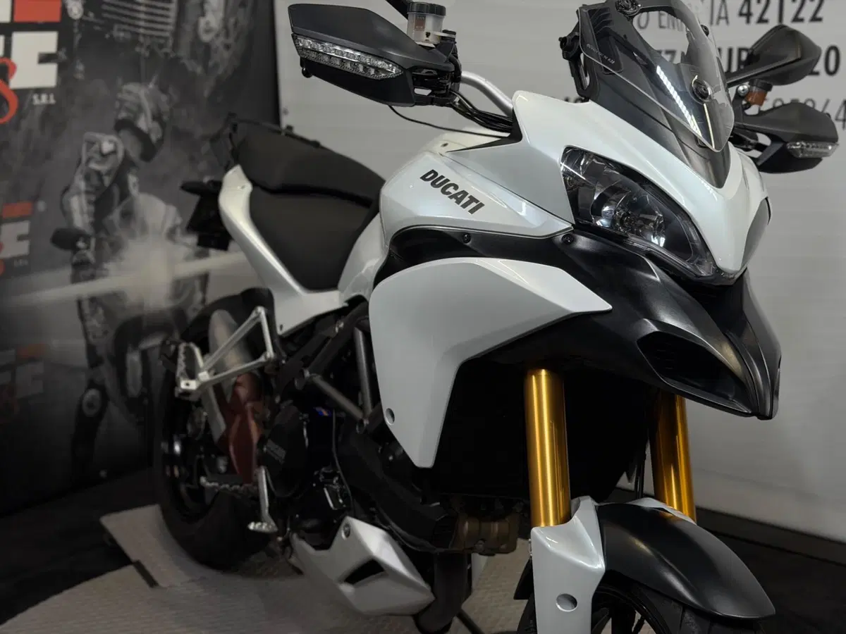 Ducati Multistrada 1200 S Sport (2010 - 12) (7)